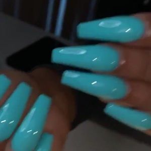 Meet your Posher, Sophia